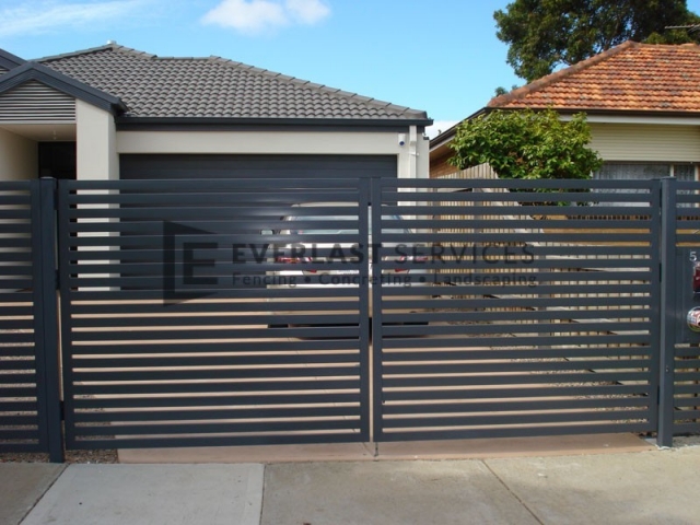 DG12 - Horizontal Bluestone Slats Double Gate - Werribee