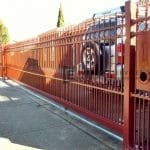 SG31 - Manor Red Double Spear Sliding Gate