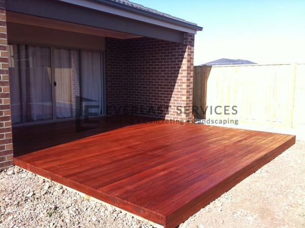 T20 - Backyard Extended Timber Decking