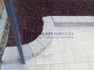 L52 – Mini Wall Edging With Concrete Paving