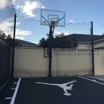 L82 - Basketball Court