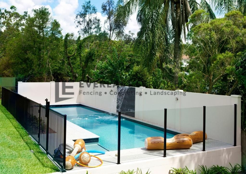 How to Keep Your Glass Pool Fence Crystal Clear Everlast Services