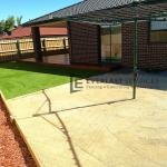 L127 - Synthetic Grass with Lillydale