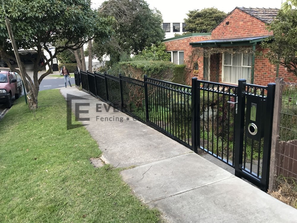 Oxley Ring Steel Single Gate