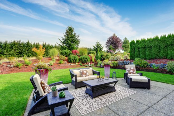 10 Ways to Create A Backyard Getaway - Landscaping Tips & Tricks