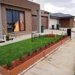 L219 - Modular Retaining Wall with Synthetic Grass