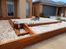 L227 – Decking Retaining Wall with Gardenbox