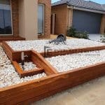 L227 - Decking Retaining Wall with Gardenbox