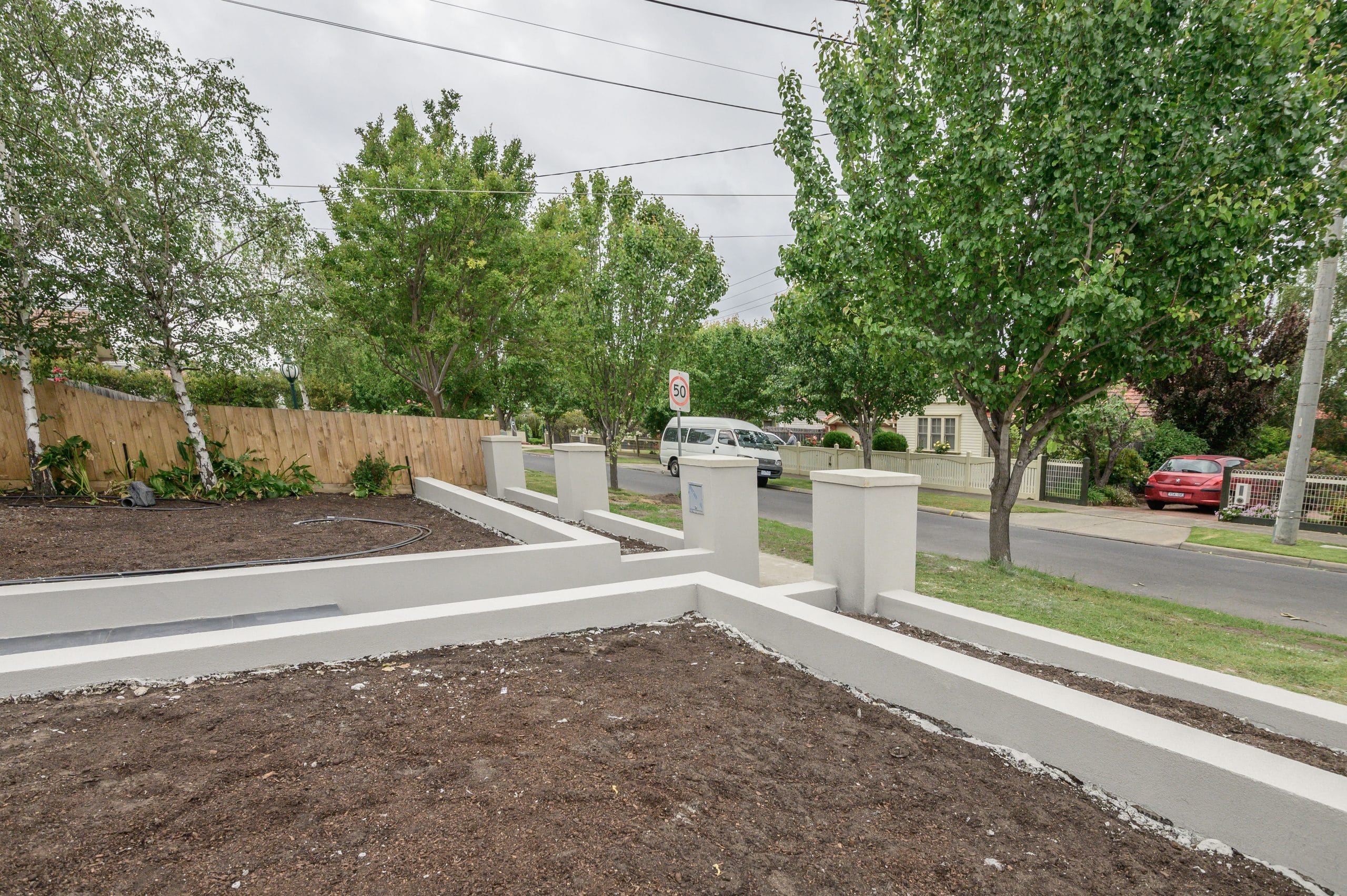 L263 - Essendon - Front yard looking at the fence - under construction
