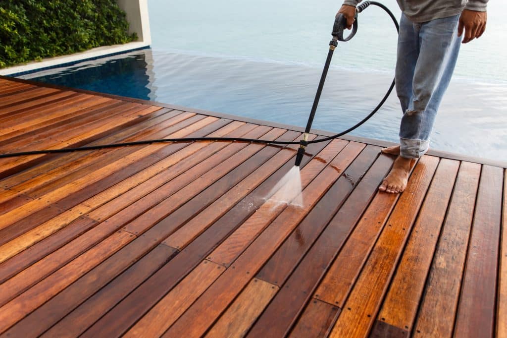 The Ultimate Guide to Maintaining & Cleaning A Deck