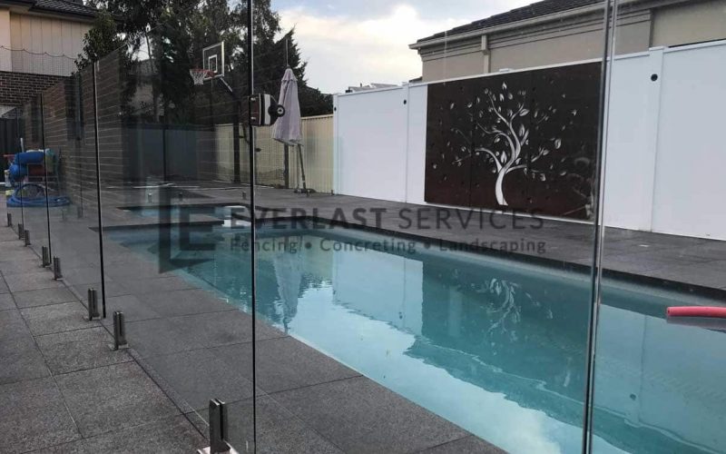 T79 - Glass Pool Fencing + Swimming Pool + Modular Walls